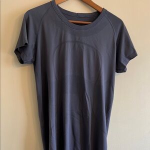 Lululemon Women’s 12 swift stride,crush the distance athletic tee